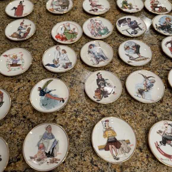 50 Best of Norman Rockwell limited edition collectors plates - Picture 3 of 6